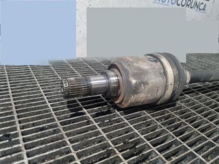 bontott HYUNDAI ix35 Bal Féltengely