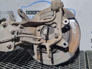 bontott HYUNDAI ix35 Bal hátsó Csonkállvány