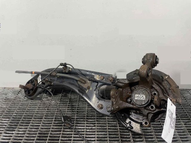 bontott HYUNDAI ix35 Bal hátsó Csonkállvány