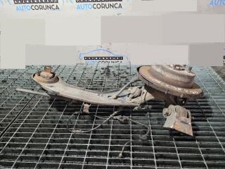 bontott HYUNDAI ix35 Bal hátsó Csonkállvány