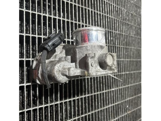 bontott HYUNDAI ix35 Fojtószelep (Elektromos)