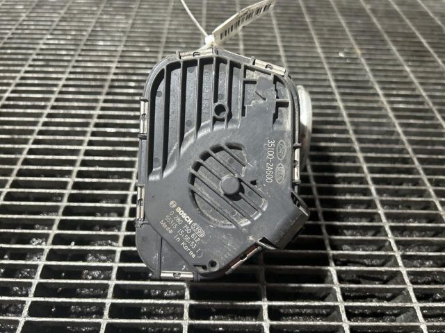 bontott HYUNDAI ix35 Fojtószelep (Elektromos)