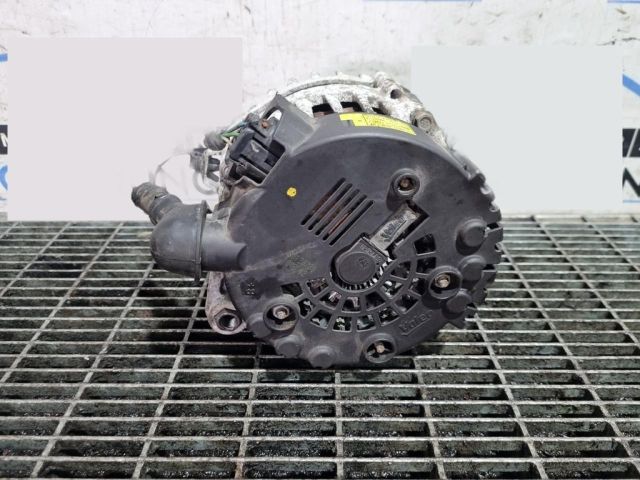 bontott HYUNDAI ix35 Generátor