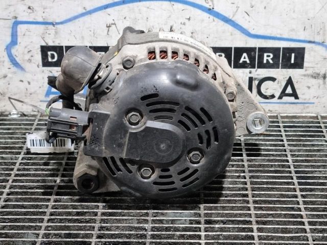 bontott HYUNDAI ix35 Generátor