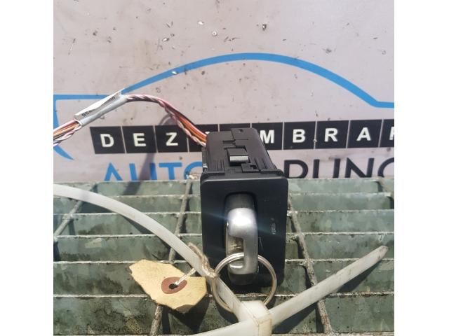 bontott HYUNDAI ix35 Gyújtáskapcsoló