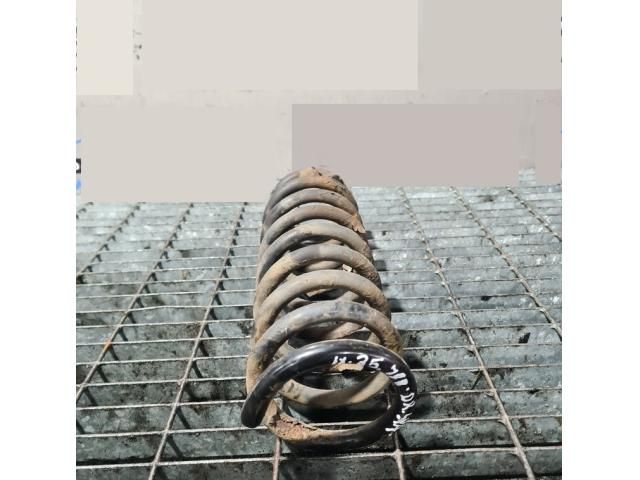 bontott HYUNDAI ix35 Hátsó Rugó