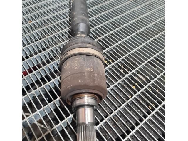 bontott HYUNDAI ix35 Jobb Féltengely