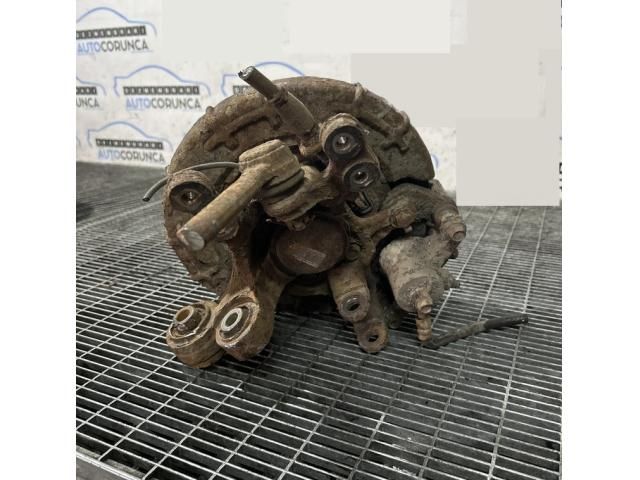 bontott HYUNDAI ix35 Jobb hátsó Csonkállvány