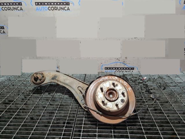 bontott HYUNDAI ix35 Jobb hátsó Csonkállvány