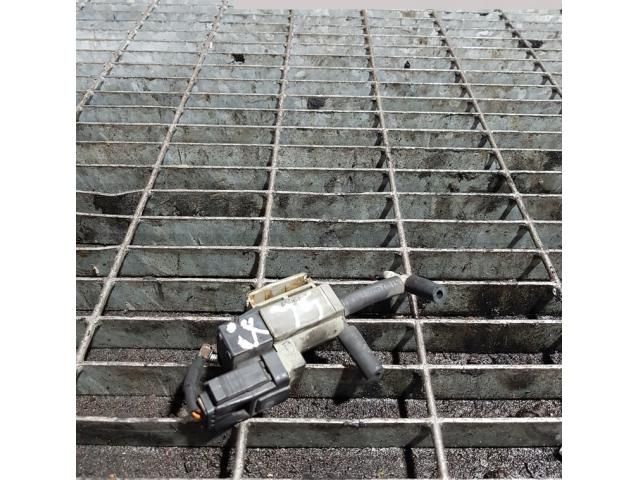 bontott HYUNDAI ix35 Lefújószelep