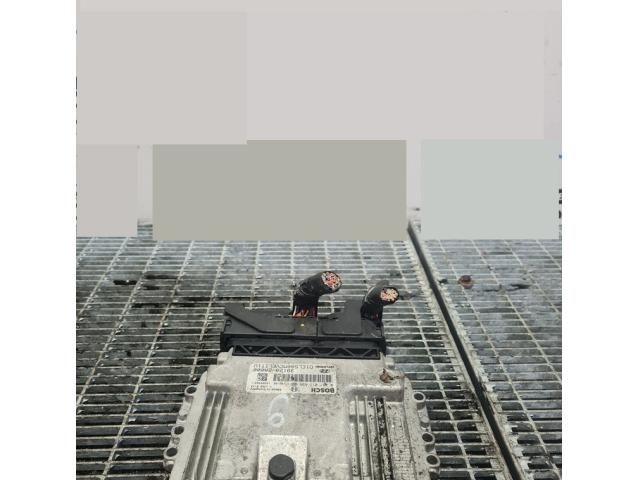 bontott HYUNDAI ix35 Motorvezérlő