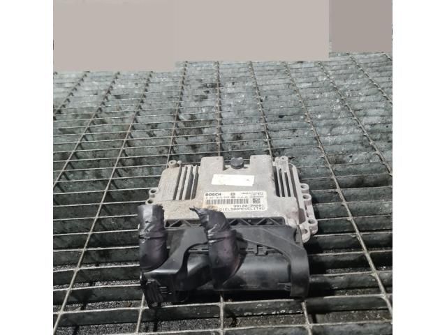 bontott HYUNDAI ix35 Motorvezérlő