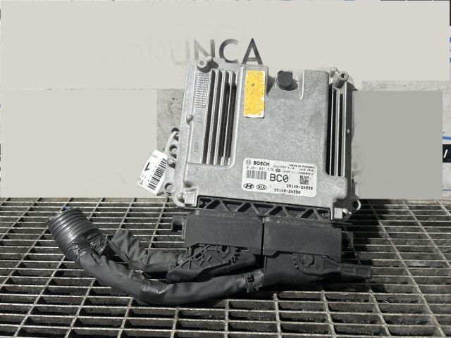 bontott HYUNDAI ix35 Motorvezérlő