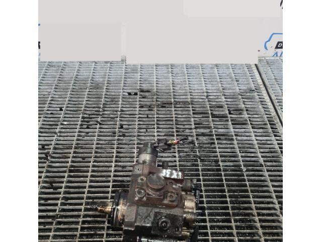 bontott HYUNDAI ix35 Nagynyomású Szivattyú