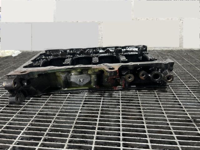 bontott HYUNDAI ix35 Olajteknő