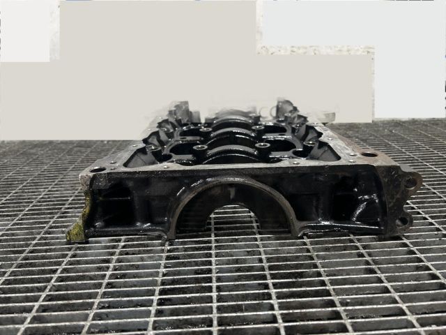 bontott HYUNDAI ix35 Olajteknő