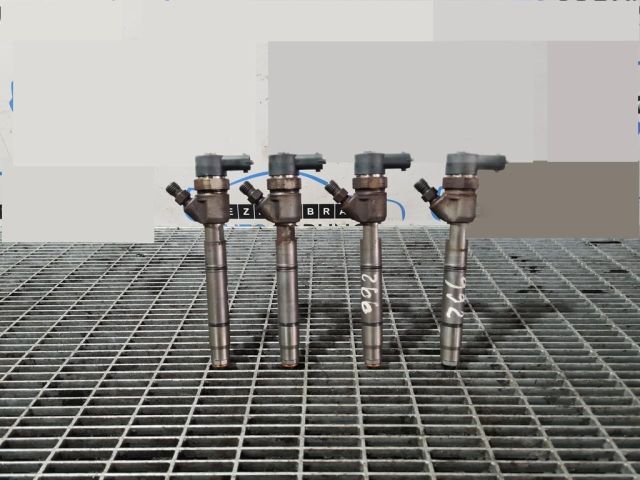 bontott HYUNDAI ix35 Porlasztó (1 db)