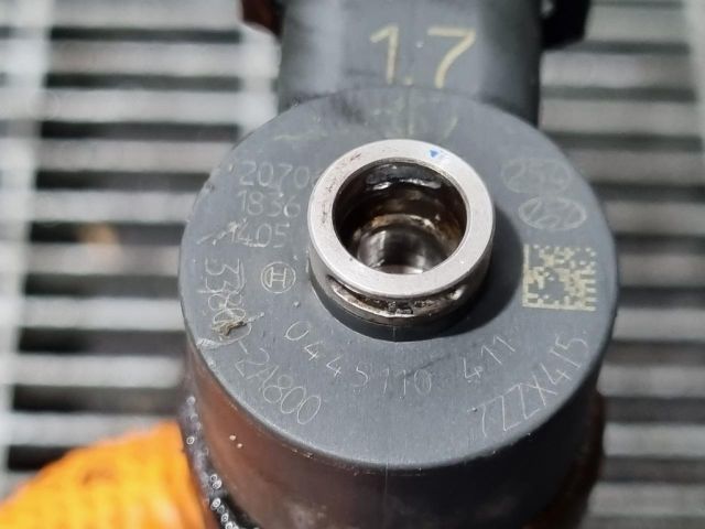 bontott HYUNDAI ix35 Porlasztó (1 db)