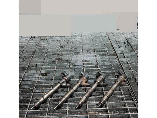 bontott HYUNDAI ix35 Porlasztó (1 db)