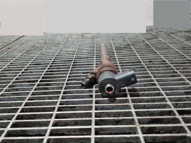 bontott HYUNDAI ix35 Porlasztó (1 db)