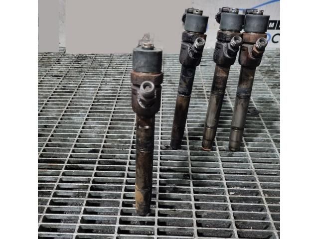 bontott HYUNDAI ix35 Porlasztó (1 db)