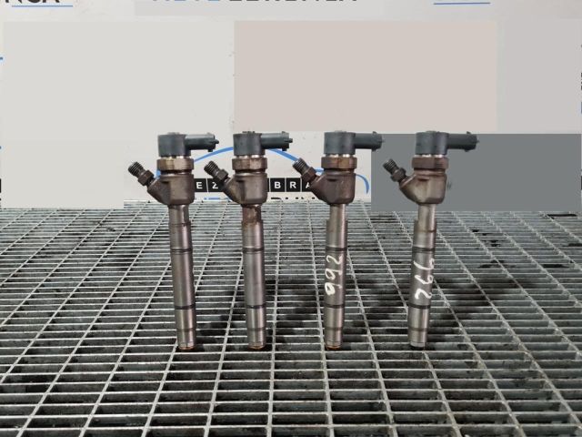 bontott HYUNDAI ix35 Porlasztó (1 db)