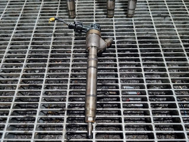 bontott HYUNDAI ix35 Porlasztó (1 db)