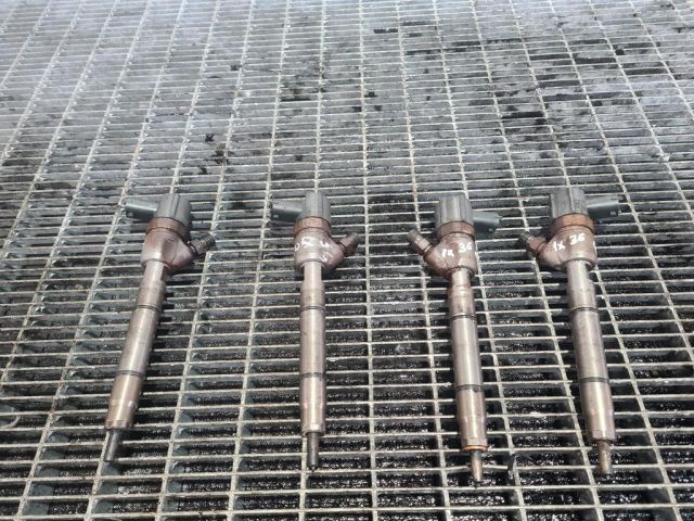 bontott HYUNDAI ix35 Porlasztó (1 db)