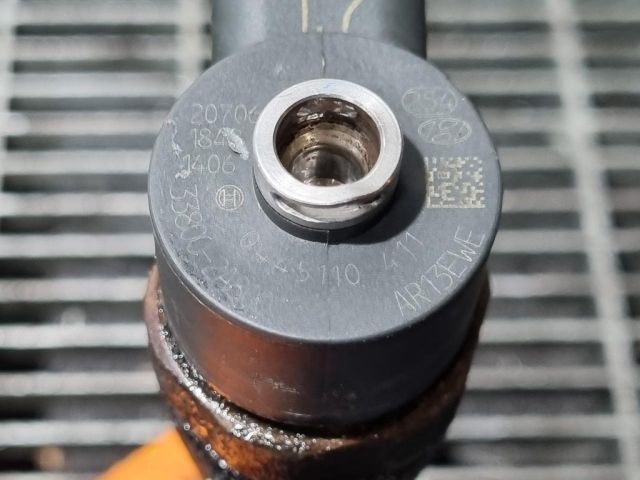 bontott HYUNDAI ix35 Porlasztó (1 db)