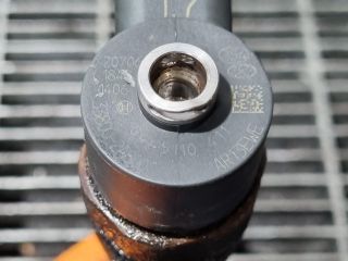 bontott HYUNDAI ix35 Porlasztó (1 db)