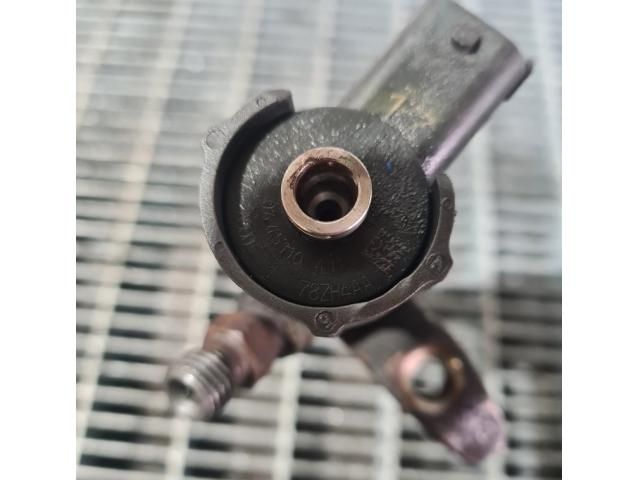 bontott HYUNDAI ix35 Porlasztó (1 db)