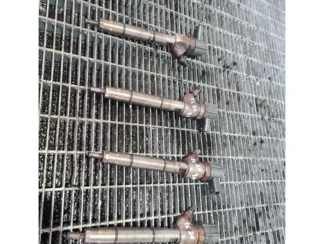 bontott HYUNDAI ix35 Porlasztó (1 db)