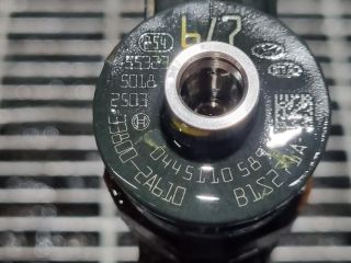 bontott HYUNDAI ix35 Porlasztó (1 db)