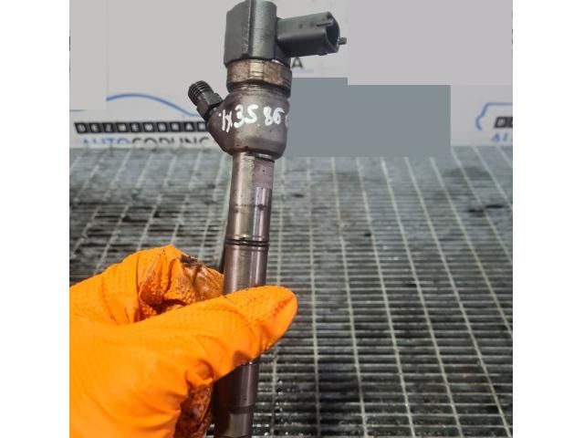 bontott HYUNDAI ix35 Porlasztó (1 db)