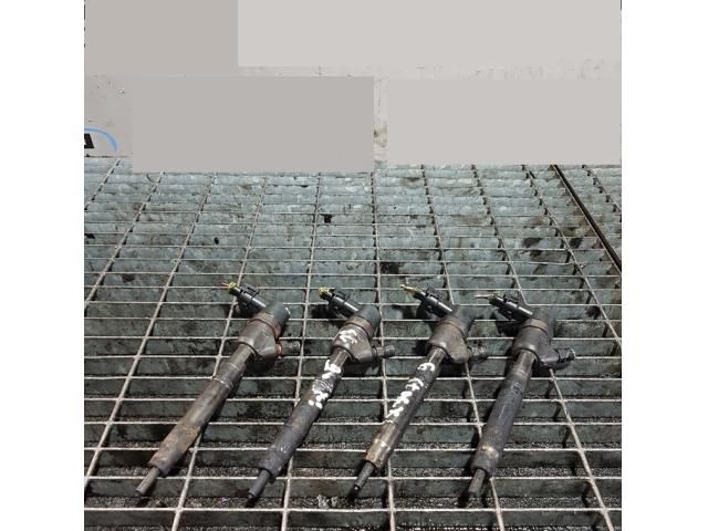 bontott HYUNDAI ix35 Porlasztó (1 db)