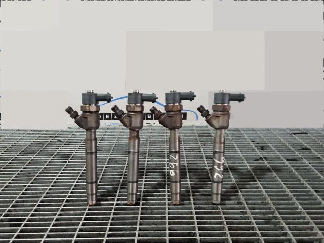 bontott HYUNDAI ix35 Porlasztó (1 db)