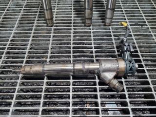 bontott HYUNDAI ix35 Porlasztó (1 db)