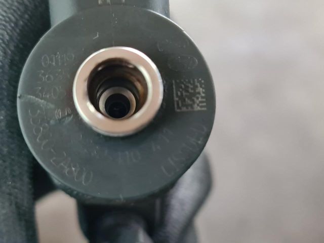 bontott HYUNDAI ix35 Porlasztó (1 db)