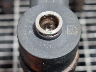 bontott HYUNDAI ix35 Porlasztó (1 db)