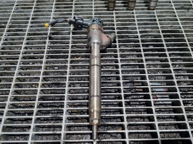 bontott HYUNDAI ix35 Porlasztó (1 db)