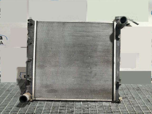 bontott HYUNDAI ix35 Vízhűtő Radiátor (Klímás)