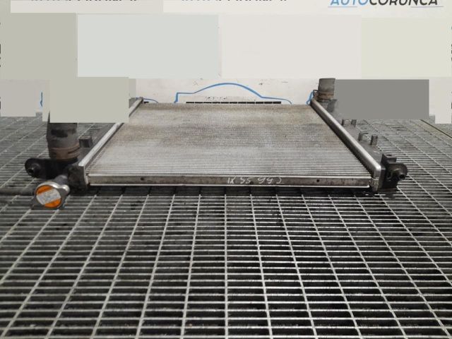 bontott HYUNDAI ix35 Vízhűtő Radiátor (Klímás)