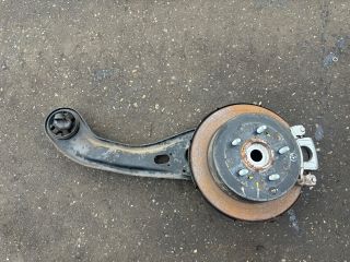 bontott HYUNDAI ix35 Bal hátsó Kerékagy