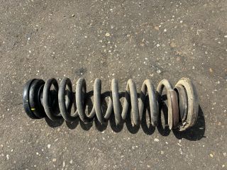 bontott HYUNDAI ix35 Hátsó Rugó