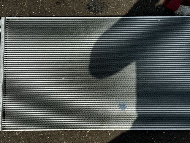 bontott HYUNDAI ix35 Vízhűtő Radiátor (Klímás)