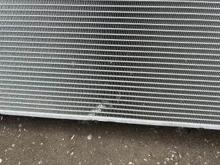 bontott HYUNDAI ix35 Vízhűtő Radiátor (Klímás)