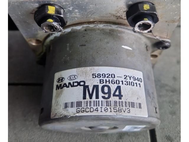 bontott HYUNDAI ix35 ABS Kocka