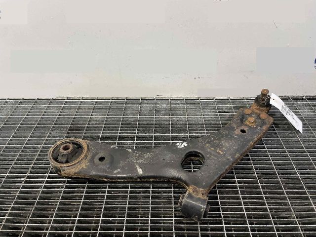 bontott HYUNDAI ix35 Bal első Lengőkar