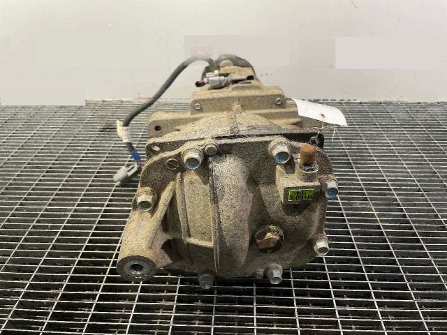 bontott HYUNDAI ix35 Differenciálmű Tartó Bak