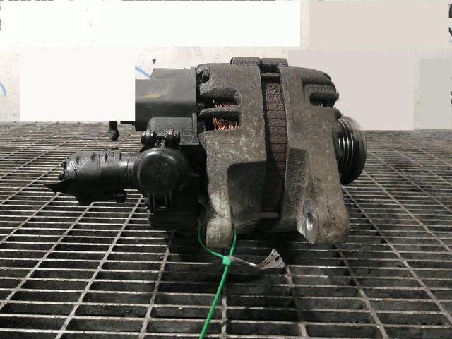 bontott HYUNDAI ix35 Generátor